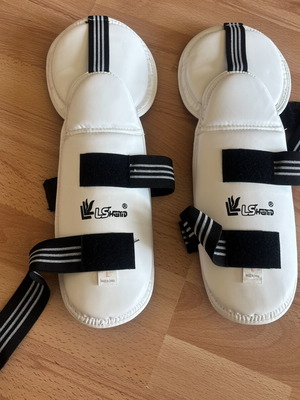 Martial arts protective pads size L