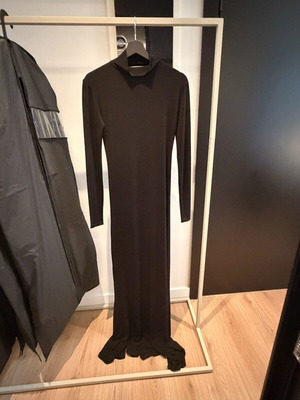 Diamond Couture black maxi dress size Medium new