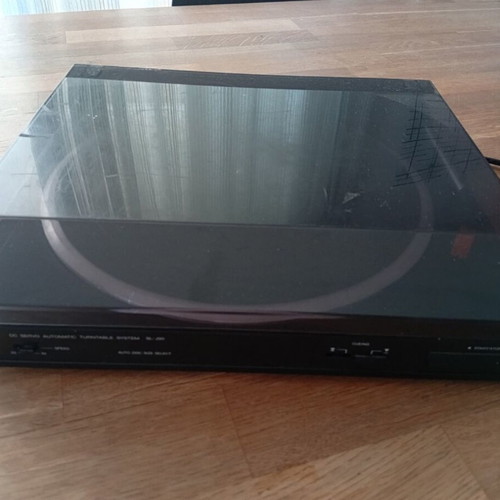 Technics turntable used without belt