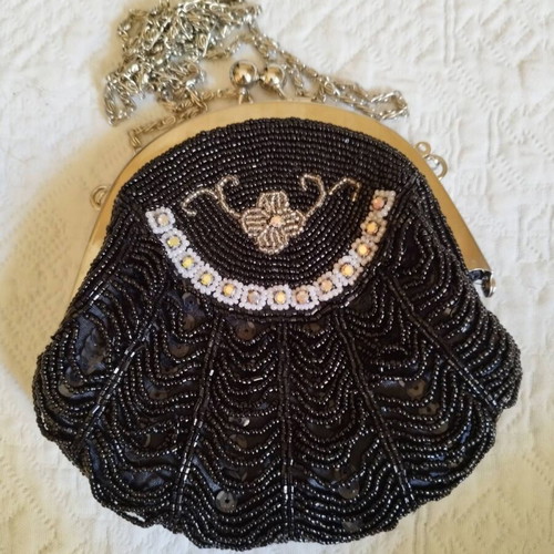 Beaded bag like new, black handheld