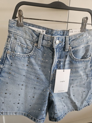 Stradivarius denim shorts with studs, size 34