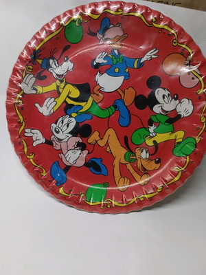 Disney party plates set of 10, new, paper 23 cm