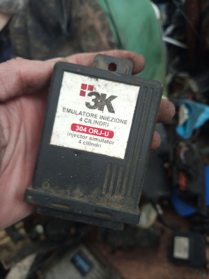 Universal emulator 3K KE034 for 304 ORJ-U for cars with 4 CL used