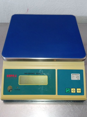 Professional precision scale used, up to 7.5 kg