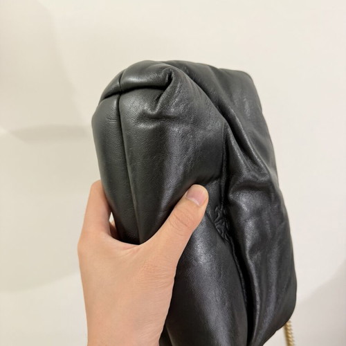 Pinko puff leather shoulder bag crossbody bag used, black