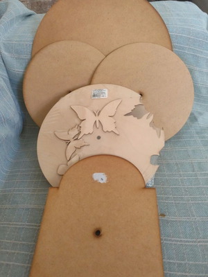 MDF watch bases set, 5 pieces, beige