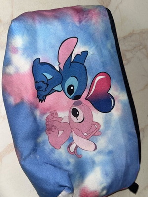 Stitch makeup bag like new, blue