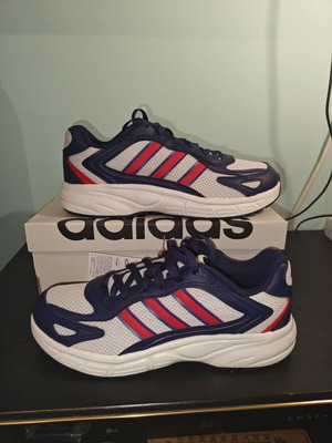 Adidas Eclyptix 2000 athletic shoes new, size 42, white multicolor