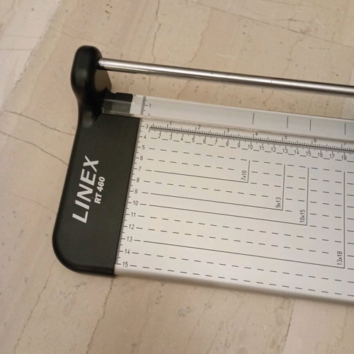 Paper cutter Linex RT 460 like new, 57x17cm