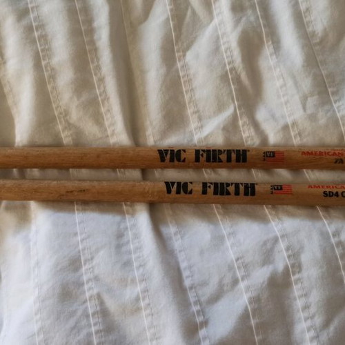 Vic Firth drum sticks like new, wood