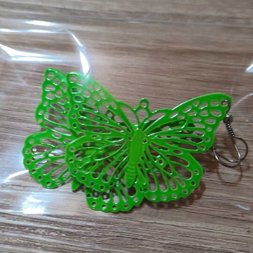 Dangling earrings new, green metal