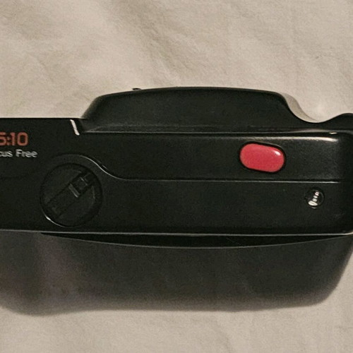 Vivitar PS10 camera used, 35mm with 38mm F5.6 lens