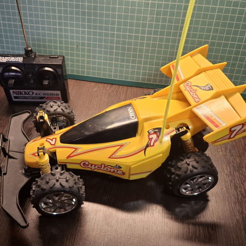 NIKKO Cyclone remote control buggy like new, 1988 model