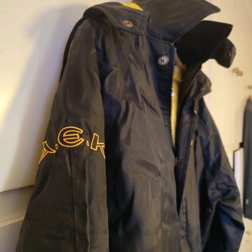 AEK Windbreaker Jacket Basic like new