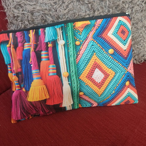 Colorful wristlet bag