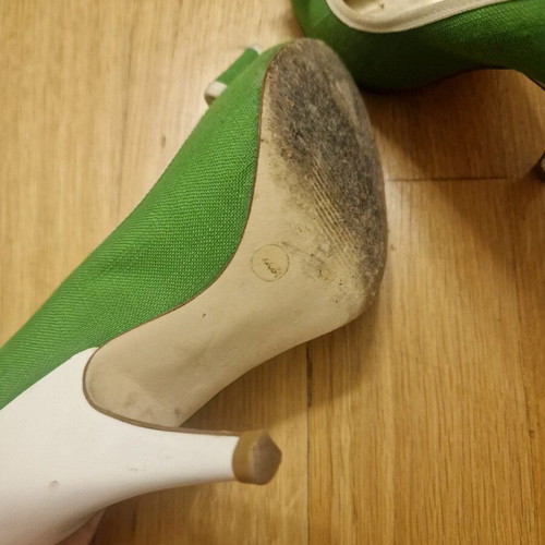 Jessica Simpson peep toe pumps used, size 37, green and white
