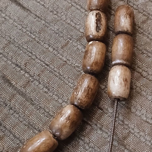 Worry beads made of bone used with oriental elements