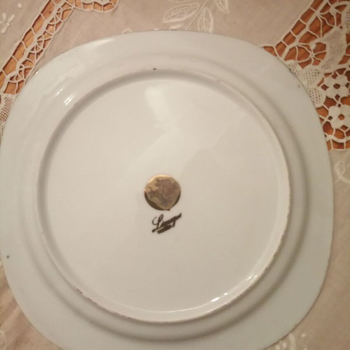 Limoge porcelain plate like new