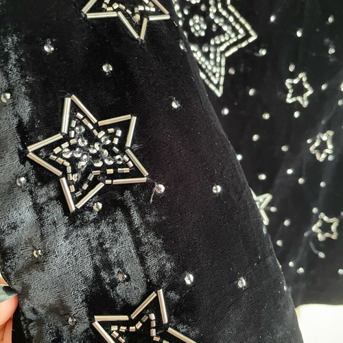 Velvet skirt with embroidered stars like new, size L