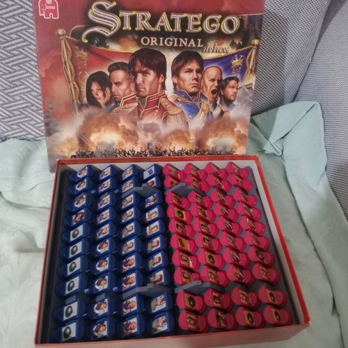 Stratego Original Deluxe like new board game