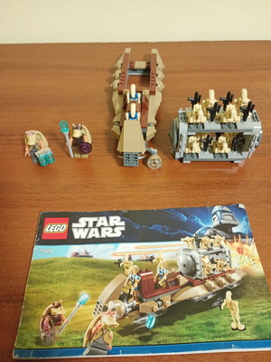 Lego Star Wars The Battle of Naboo set 7929 like new, 241 pieces
