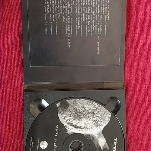 Trypes 3 CD set like new, rock genre