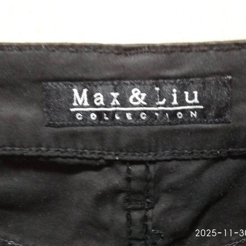 Max & Liu Capri Women's Pants No36 Stretch Elastic Used Black