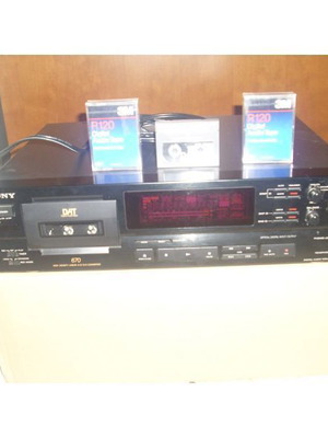 Sony DAT DTC-670 used