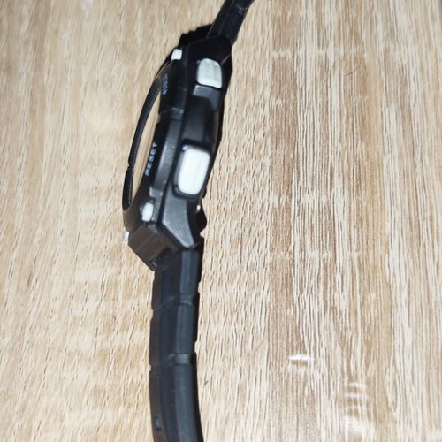 Lorus R2329PX9 wristwatch like new, black and red, 42 mm, 10 ATM