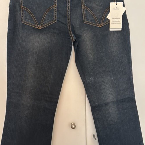 Dolce & Gabbana jeans size 32 new with tags