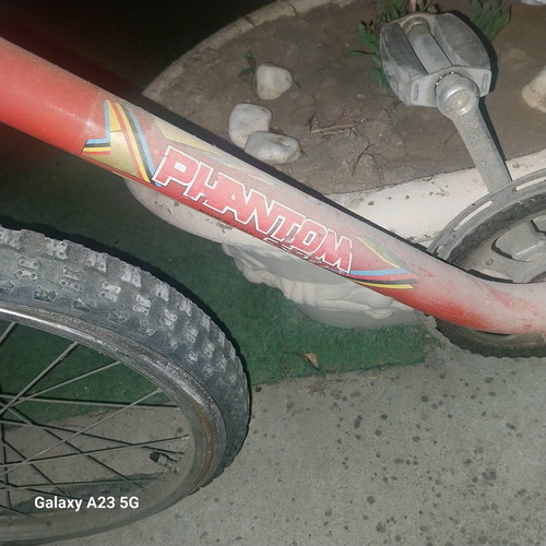 FANTOM BMX bike like new, 1980s red men's