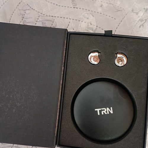 TRN Conch earbuds