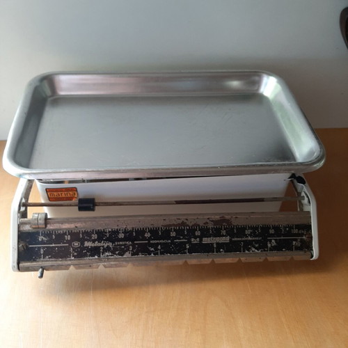 Vintage metal scale from 70s-80s like new, measuring tool