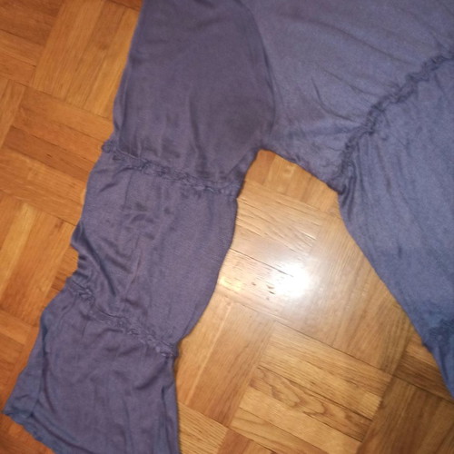 Intimissimi blouse with ruffles used, size Large, purple