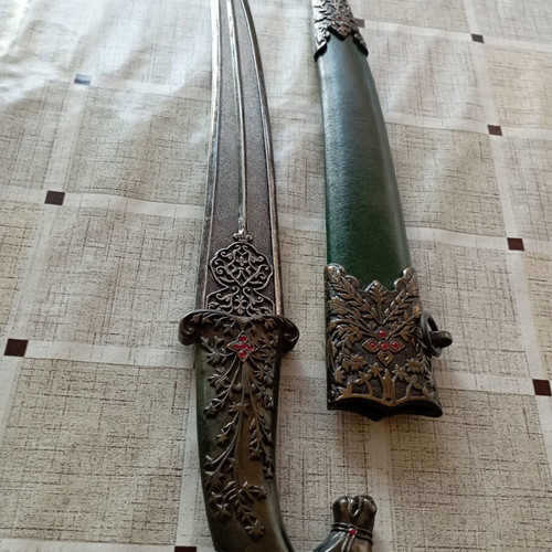 Decorative stiletto with horse head Khanjar, like new, 30 cm
