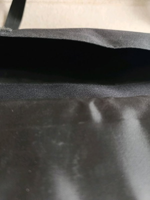 Τσάντα Laptop Base XX σαν καινούργιο, μαύρη, μέχρι 17" με θήκη Α4