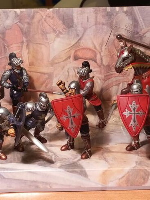 Papo Knights комплект за обсадна техника нов