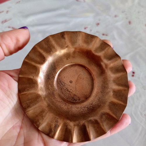 Vintage copper plates used, set of 2, pleated edge