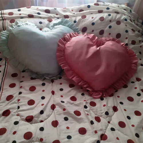 Heart-shaped pillow like new, salmon color, approx. 50x50 cm