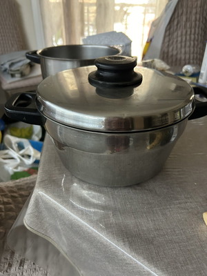 Aluminum pot Best 24L used, 18 cm bottom diameter, 26 cm top