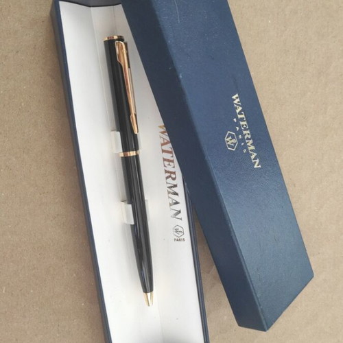 Waterman pen like new, black