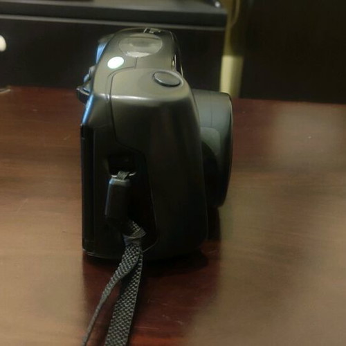 Pentax 105 Super Zoom analog camera vintage like new