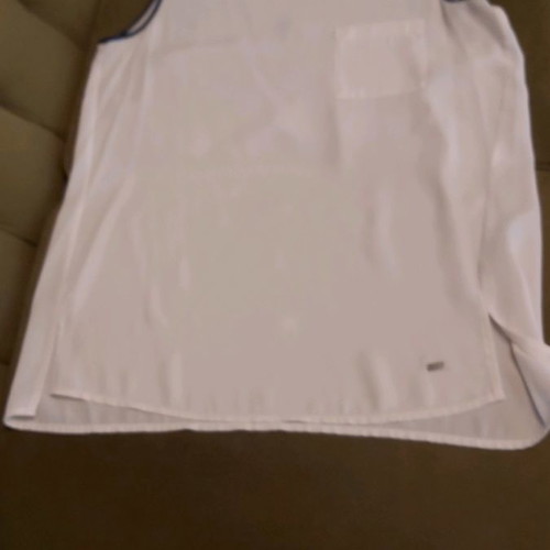 Tommy Hilfiger top ecru medium viscose with blue trim like new
