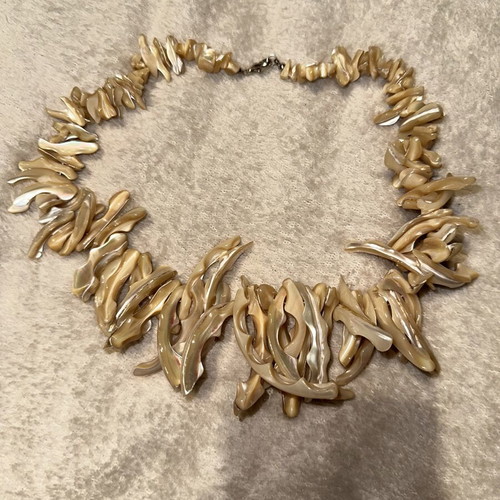 Statement summer necklace made of natural mother of pearl, like new