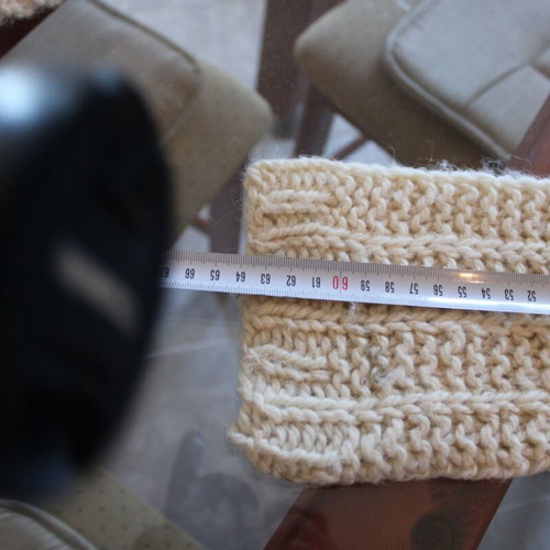 Wool sweater 100% lambswool like new, size L