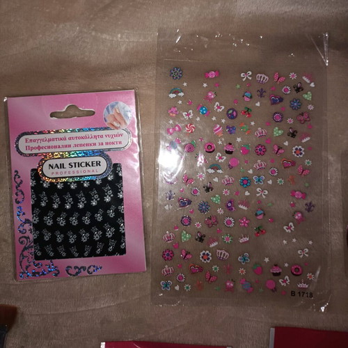 Nail art set like new with stickers and nail accessories