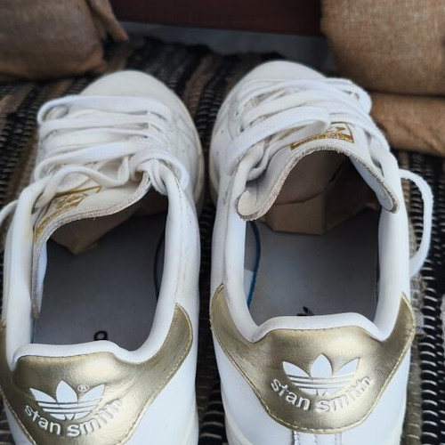 Adidas Stan Smith sneakers like new, size 41.5, white and gold
