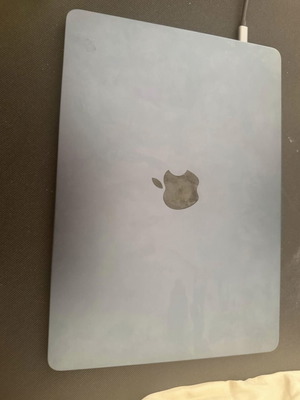 Apple MacBook Air M5 13.6" Liquid Retina, 24GB RAM, 1TB SSD, Midnight