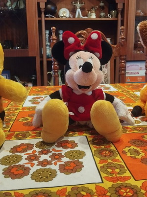 Mini Winnie and Bambi plush toys like new, set of three