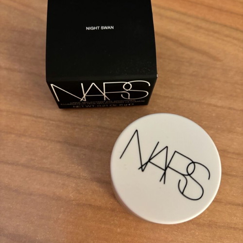 Nars light reflecting eye brightener like new, shade night swan